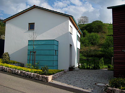 Wohn- und Bürohaus, Brombachweg, Bühl, Strassenfassade